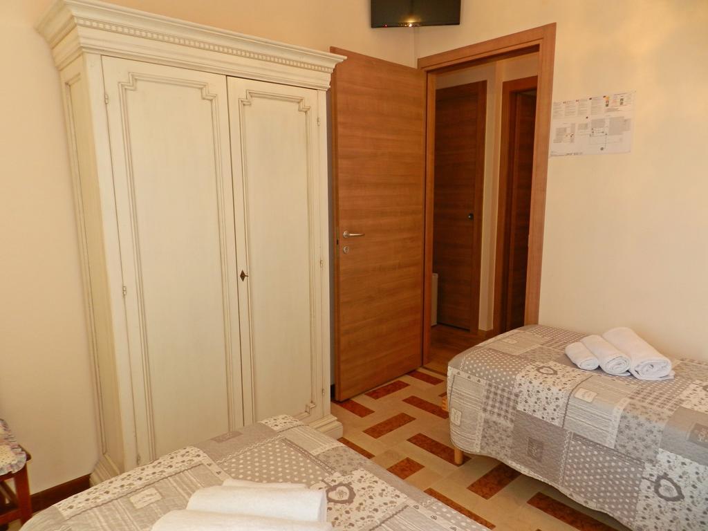מלון איסולה דלה סקאלה Agriturismo Zio Michele מראה חיצוני תמונה